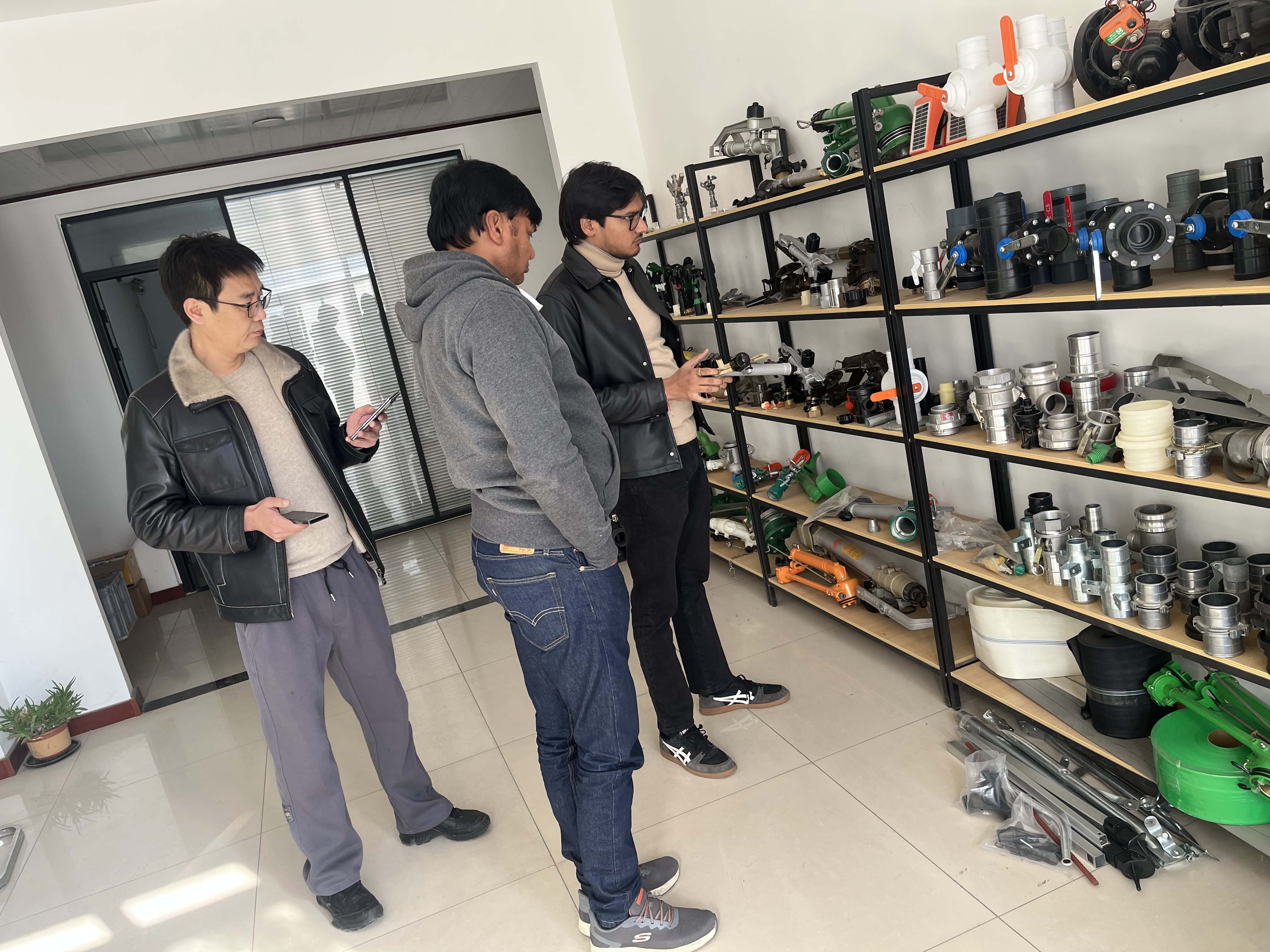 海北NS40 涡轮喷枪获客户青睐 洽谈批量合作